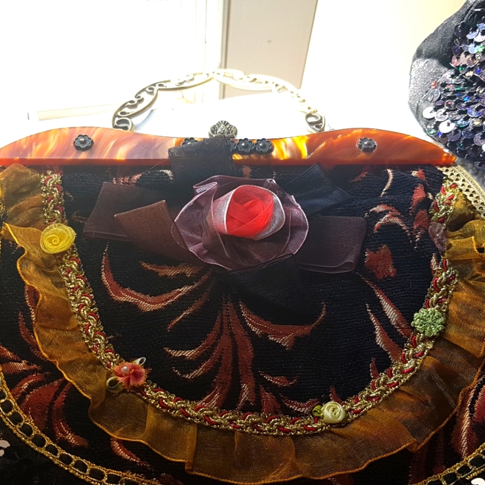 Clutch purse